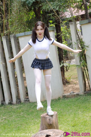 超低能